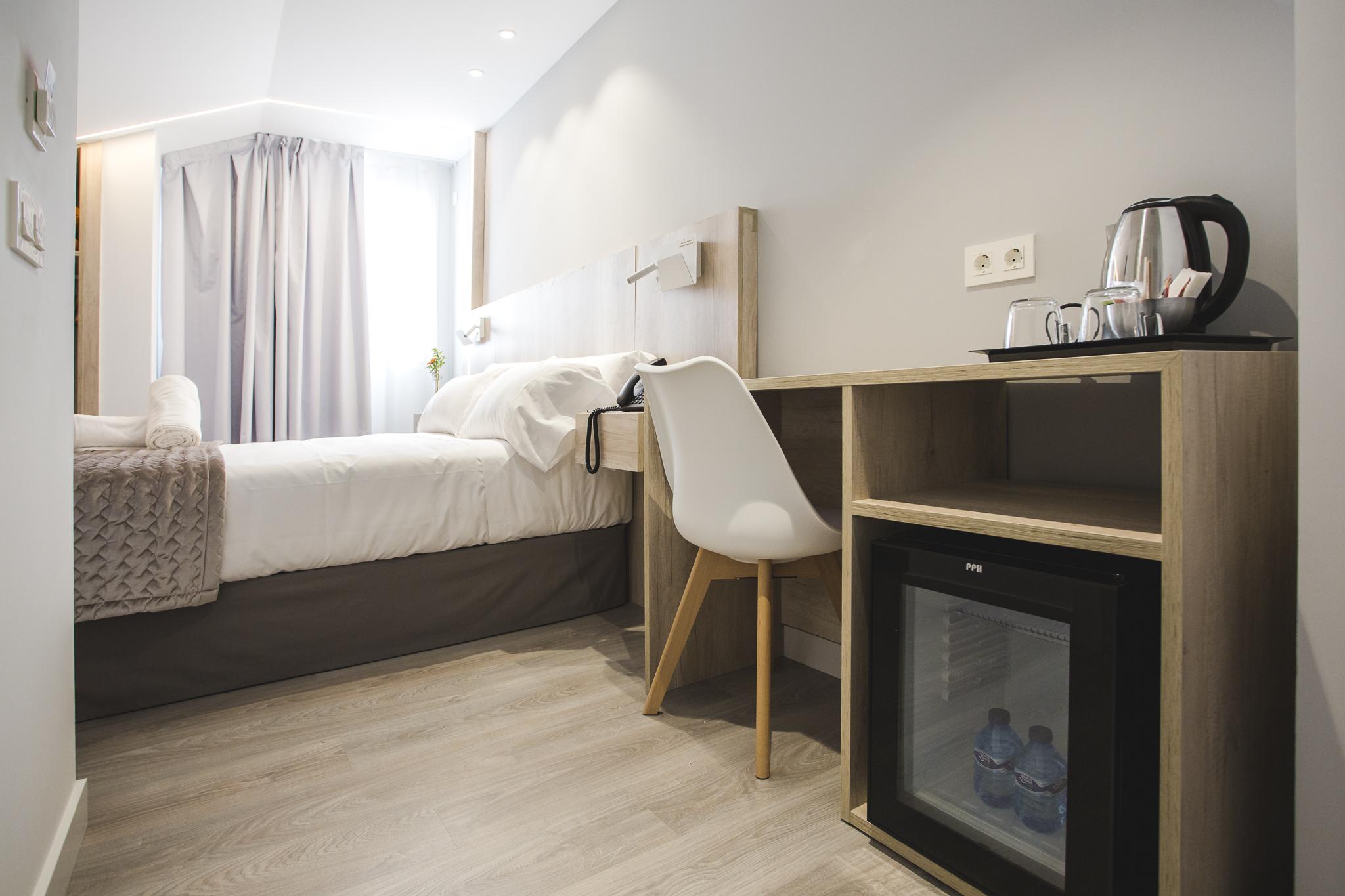 Dwo Abaster Otel Soria Dış mekan fotoğraf