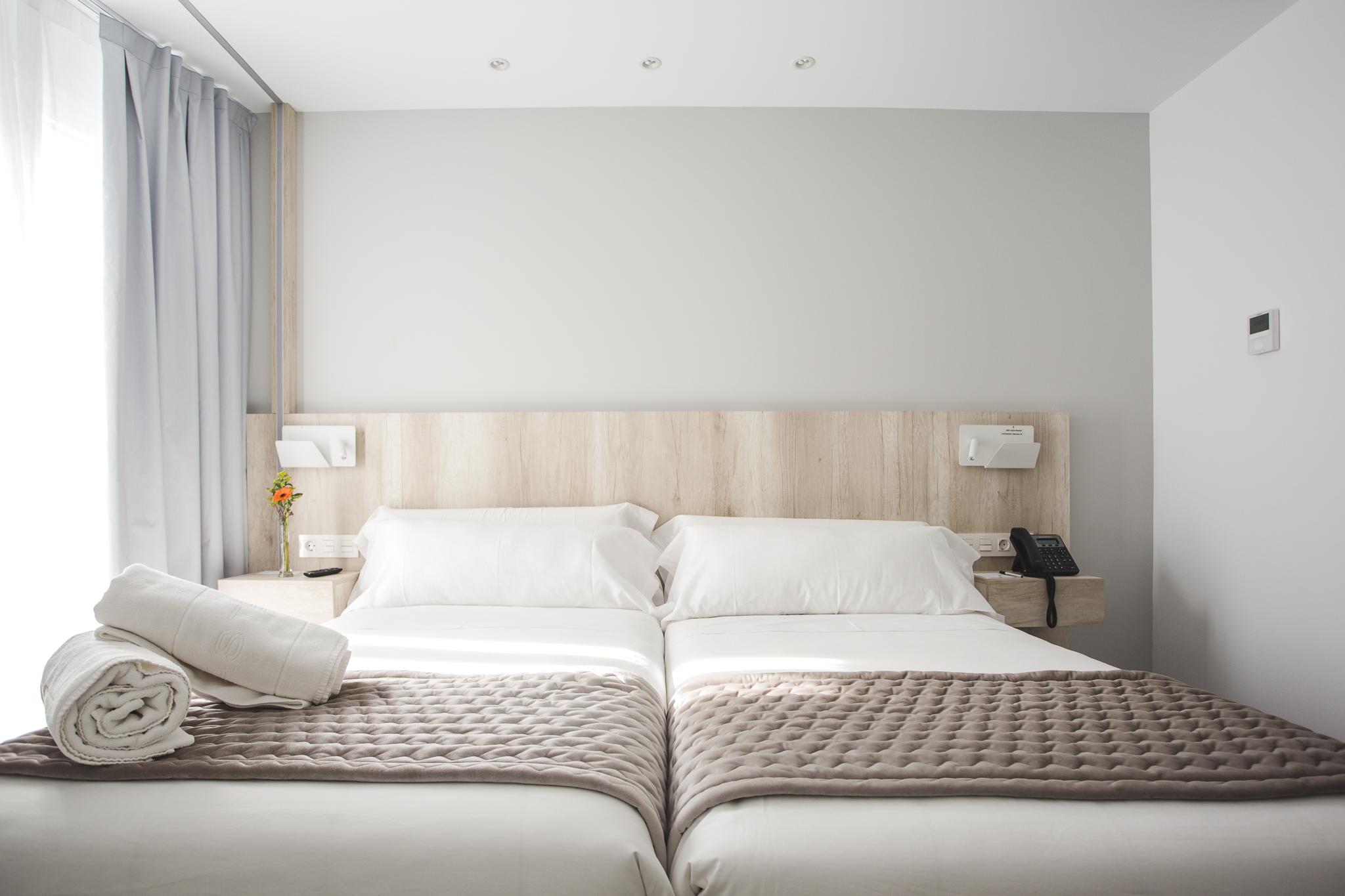 Dwo Abaster Otel Soria Dış mekan fotoğraf