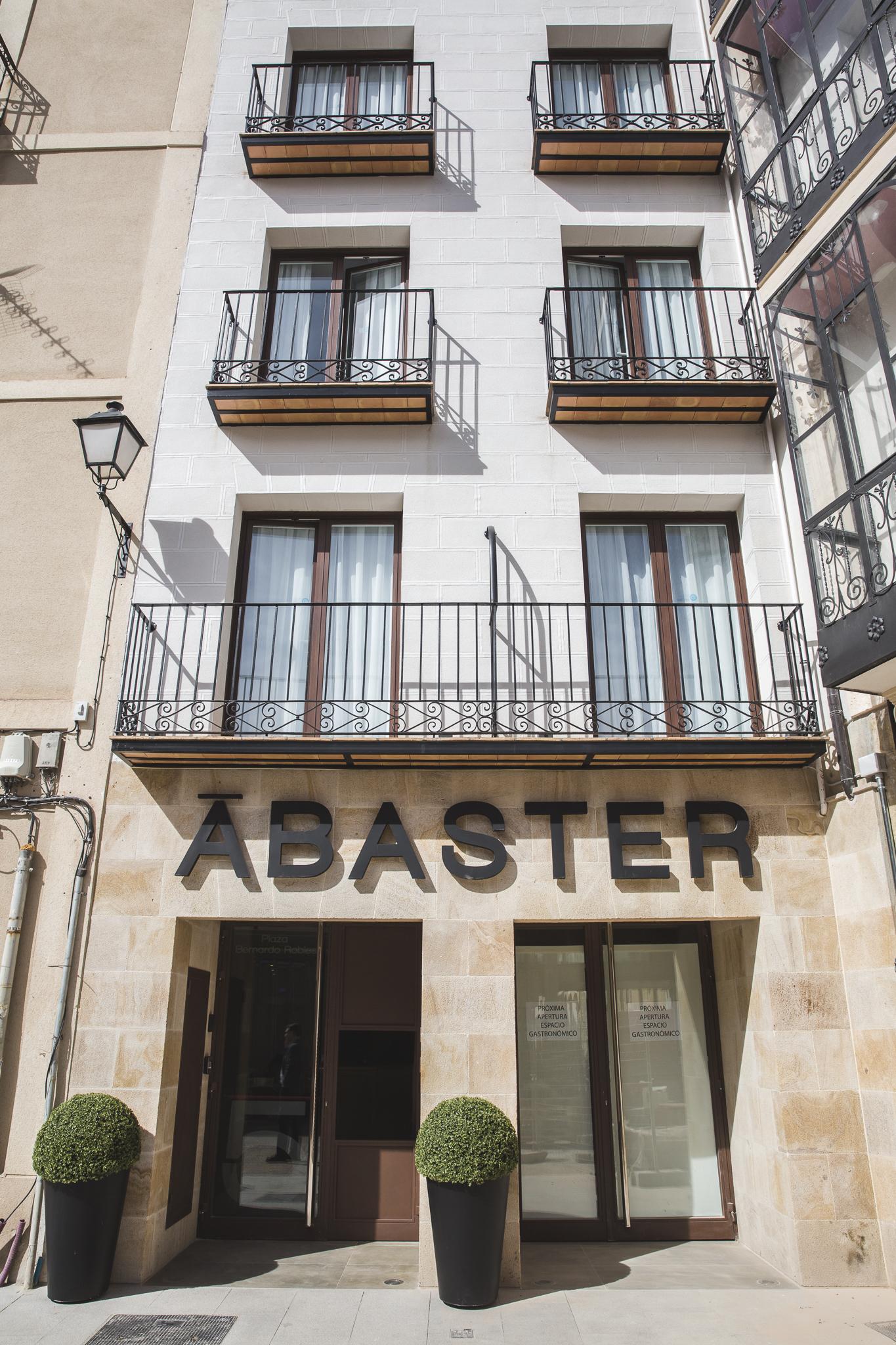Dwo Abaster Otel Soria Dış mekan fotoğraf