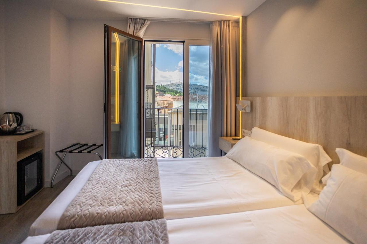 Dwo Abaster Otel Soria Dış mekan fotoğraf